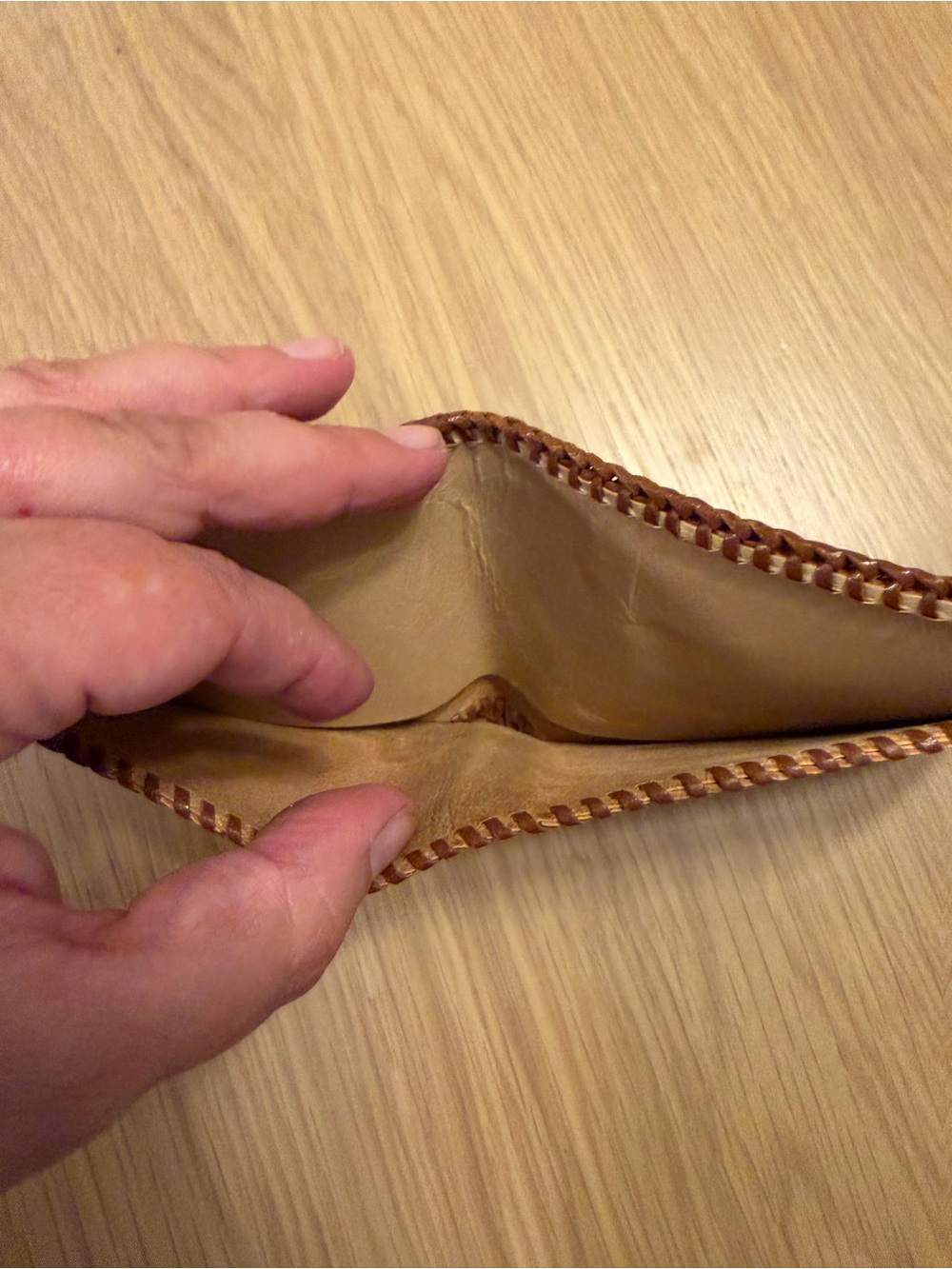 Hand-Tooled Floral Leather Wallet - Tan - Picture 4 of 8